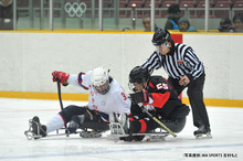 Compétition internationale de hockey sur luge